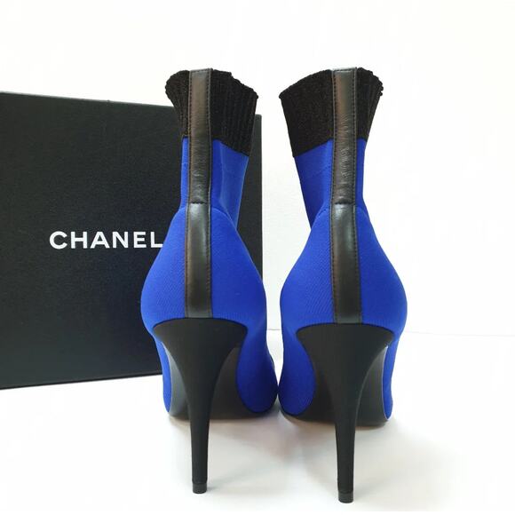 NWOB CHANEL 2019 Cobalt Blue Sock Booties Sz.41 - Picture 4 of 5